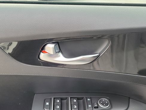 Used 2024 Kia Forte GT-Line w/ GT-Line Premium Package image 27