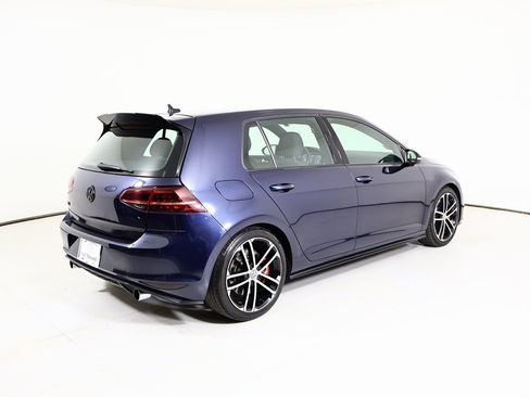 Used 2017 Volkswagen GTI Sport image 15