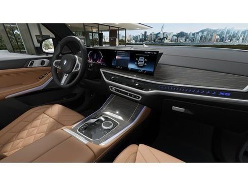 New 2026 BMW X5 xDrive40i w/ M Sport Package AWD/4WD image 14