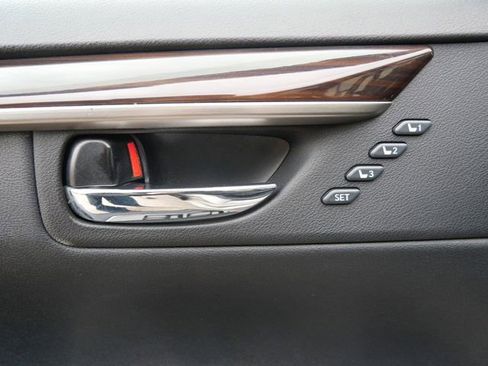 Used 2018 Lexus ES 350 w/ Navigation System Package FWD image 14