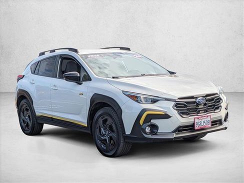 Used 2024 Subaru Crosstrek 2.5i Sport w/ Crosstrek Mirror Package AWD/4WD image 4