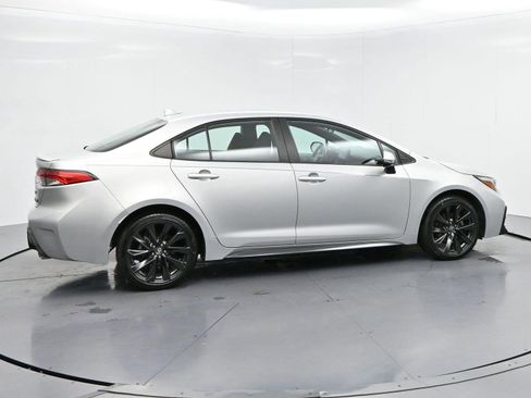 Used 2023 Toyota Corolla SE FWD image 8