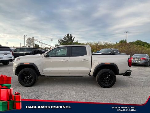 New 2026 GMC Canyon Elevation w/ Technology Package image 4