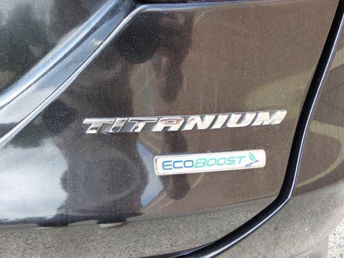 Used 2016 Ford Fusion Titanium FWD image 9
