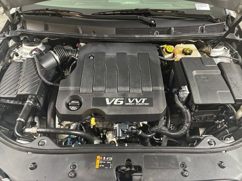 Used 2013 Buick LaCrosse Leather image 29