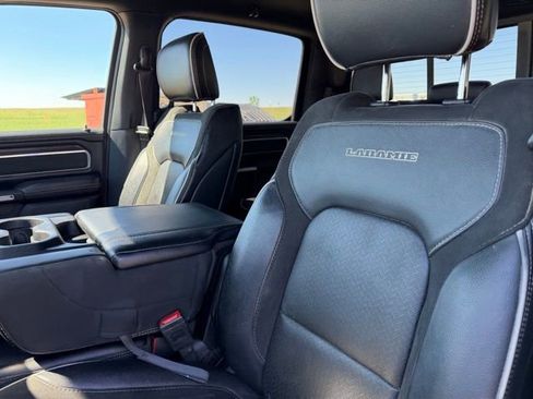 Used 2025 RAM 1500 Laramie AWD/4WD image 21