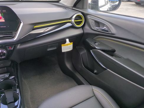 Used 2026 Chevrolet Trax ACTIV w/ Driver Confidence Package FWD image 17