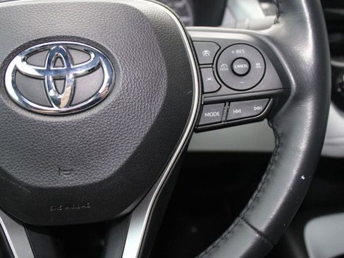 Used 2023 Toyota Corolla SE image 36