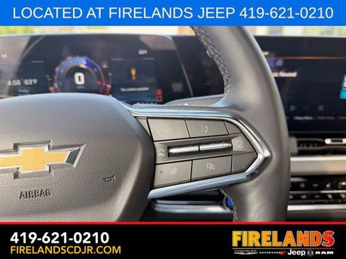 Used 2025 Chevrolet Equinox LT w/ Convenience Package II FWD image 20