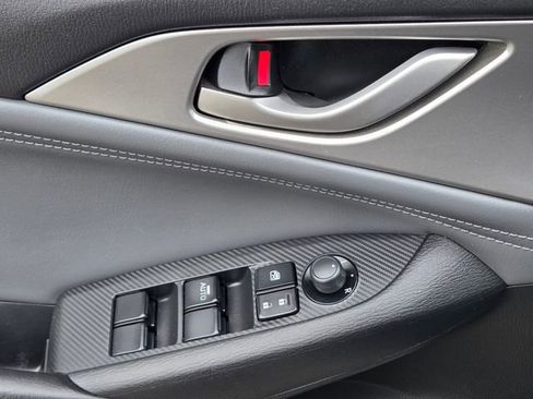 Used 2019 MAZDA CX-3 Touring w/ Preferred Equipment Package image 17