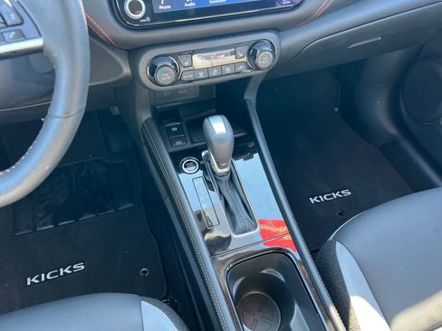 Certified 2024 Nissan Kicks SR w/ SR Premium Package image 14