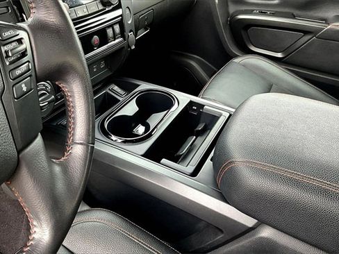 Used 2023 Nissan Titan PRO-4X w/ Pro-4x Convenience Package image 14