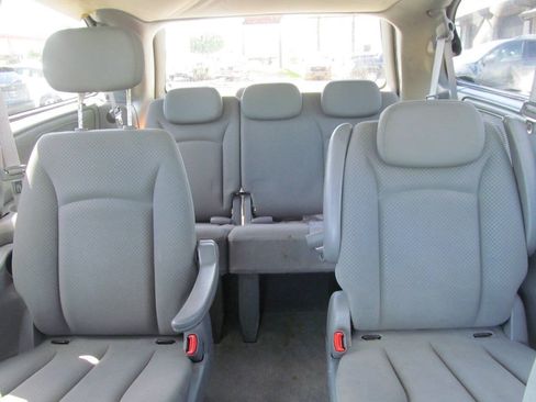 Used 2007 Dodge Grand Caravan SXT FWD image 15