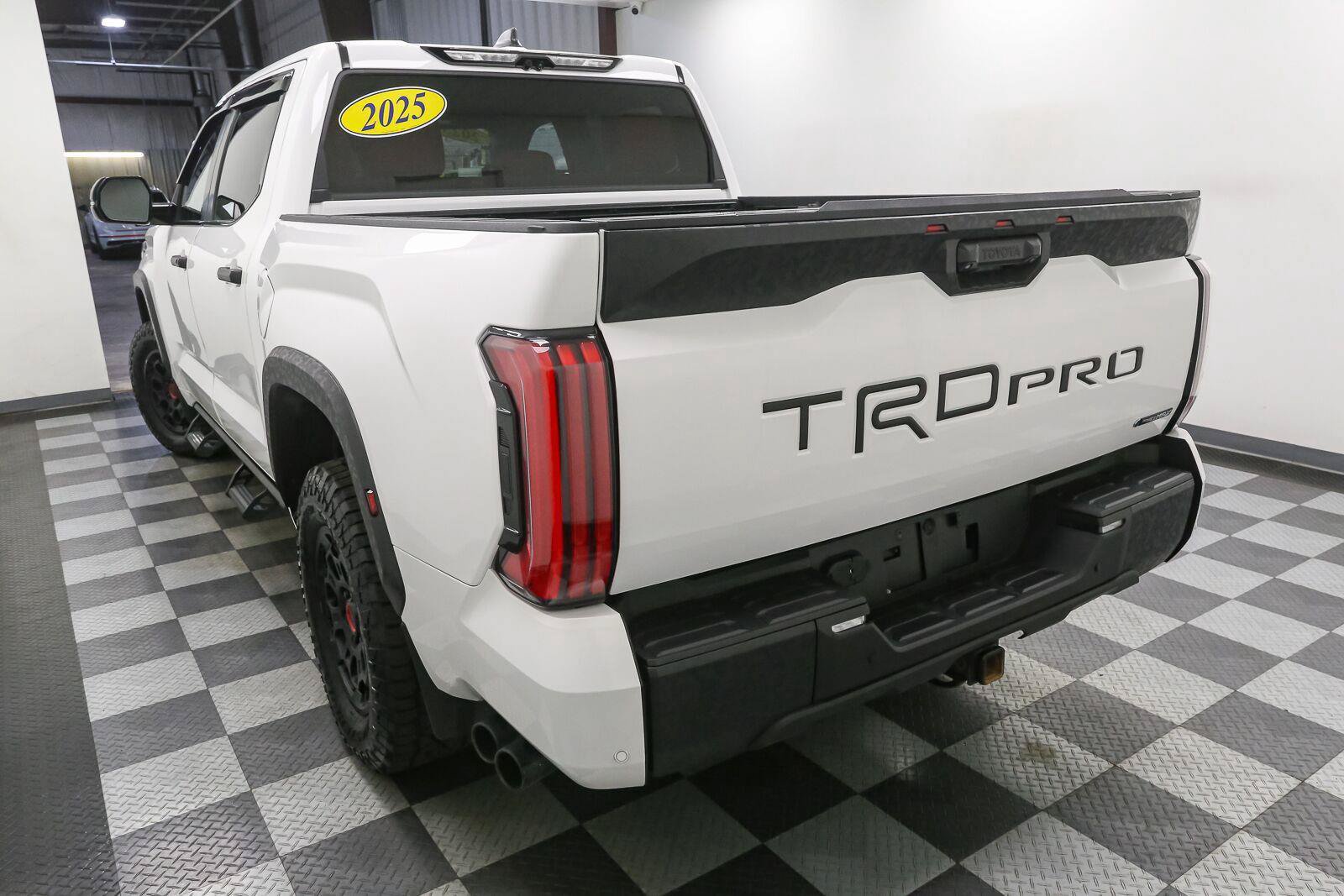 Used 2025 Toyota Tundra TRD Pro AWD/4WD image 10