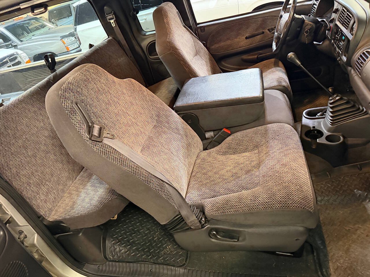 Used 2001 Dodge Ram 2500 Truck 4x4 Quad Cab image 4