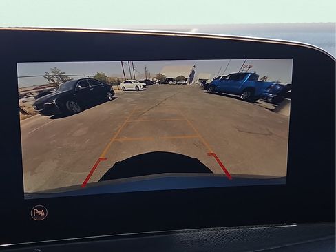 Used 2025 Cadillac XT4 Premium Luxury FWD image 17