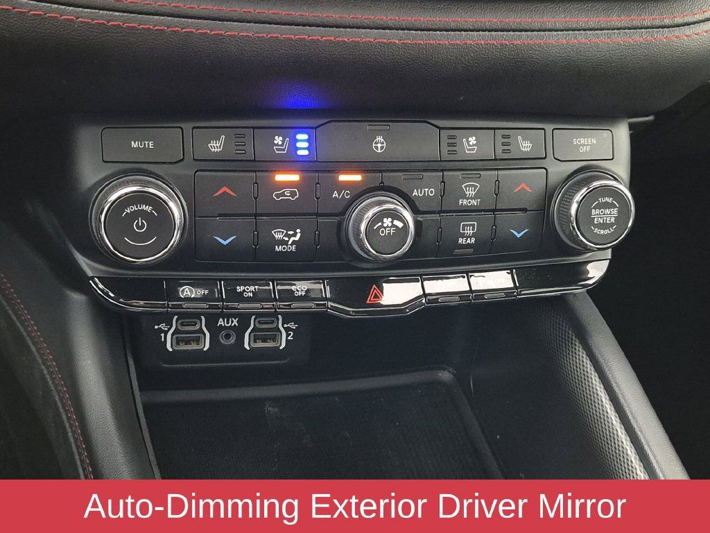 Used 2024 Dodge Durango GT AWD/4WD image 27