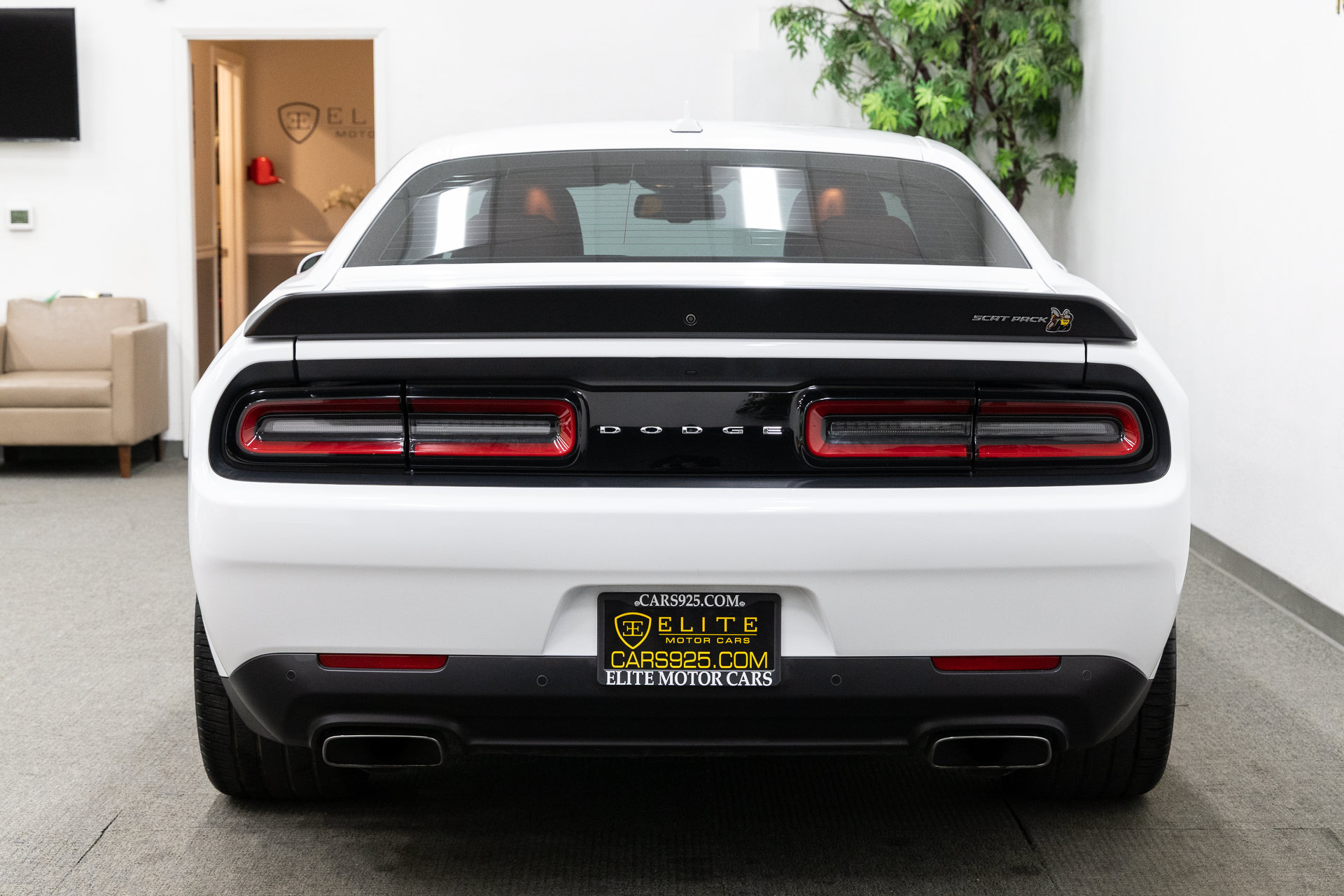 Used 2020 Dodge Challenger R/T Scat Pack RWD image 4