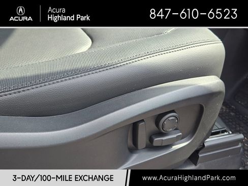 Used 2023 Land Rover Defender 90 X-Dynamic SE AWD/4WD image 7