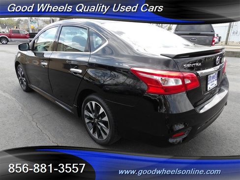 Used 2019 Nissan Sentra SR image 7