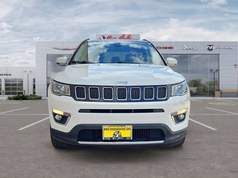 Used 2018 Jeep Compass Limited w/ Navigation Group AWD/4WD image 8