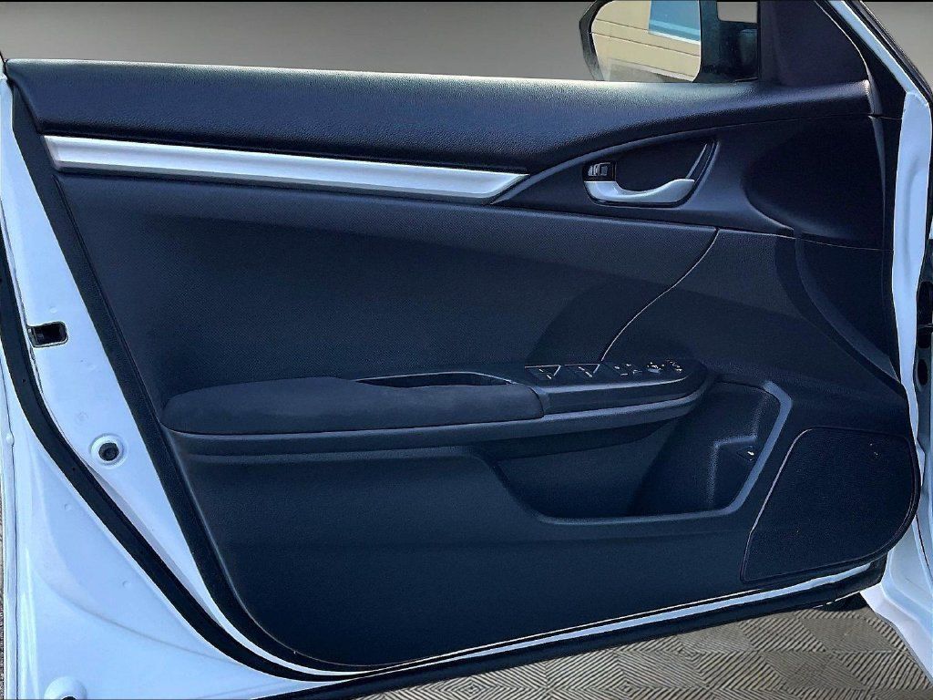 Used 2020 Honda Civic LX image 9