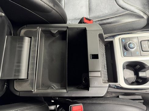 Used 2022 Ford Explorer ST w/ Equipment Group 401A image 31