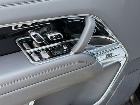 New 2026 Land Rover Range Rover SE AWD/4WD image 23