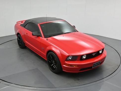 Used 2006 Ford Mustang GT Premium RWD image 28