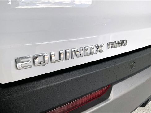 Used 2025 Chevrolet Equinox LT AWD/4WD image 37