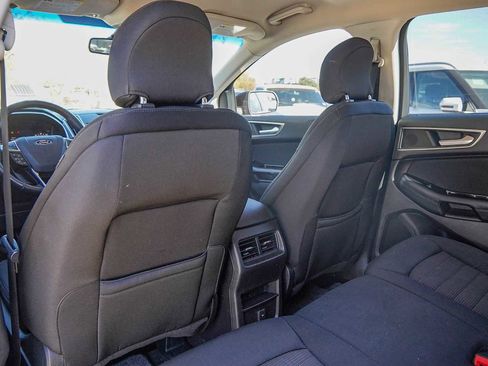 Used 2017 Ford Edge SEL image 28