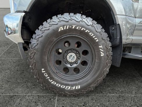 Used 2022 Ford F250 XL w/ STX Appearance Package AWD/4WD image 14