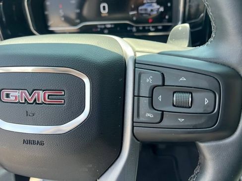 Used 2024 GMC Sierra 1500 SLT w/ SLT Premium Plus Package AWD/4WD image 29