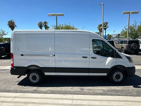 New 2026 Ford Transit 250 148 Medium Roof w/ Load Area Protection Package RWD image 9