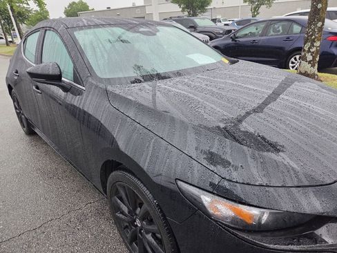 Used 2024 MAZDA MAZDA3 s FWD image 4