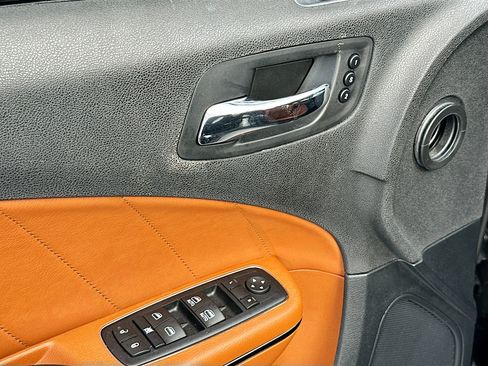 Used 2015 Dodge Charger SRT Hellcat w/ Harman/Kardon Audio Group RWD image 18