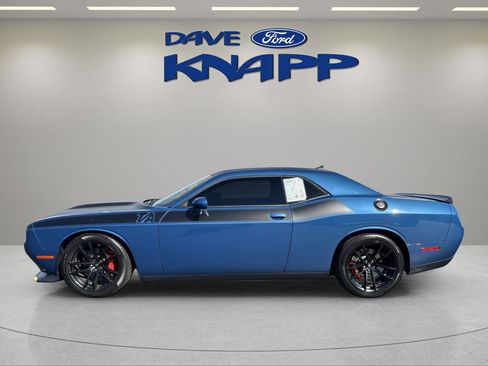 Used 2023 Dodge Challenger R/T w/ T/A Package image 19