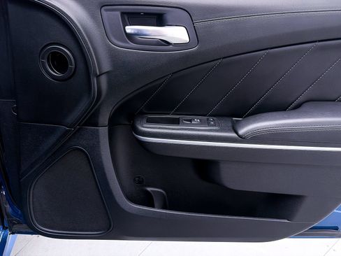 Used 2022 Dodge Charger Scat Pack RWD image 33