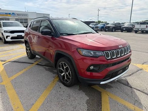 Used 2025 Jeep Compass Limited AWD/4WD image 1