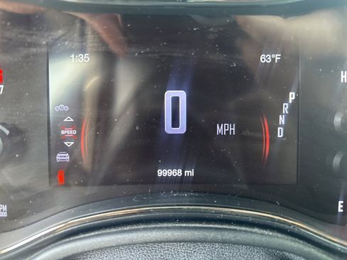 Used 2019 Dodge Durango GT image 2