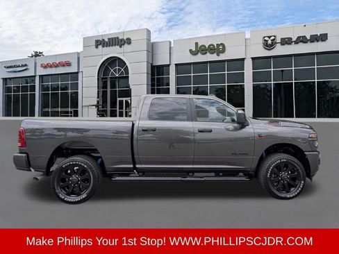 Certified 2026 RAM 2500 Big Horn AWD/4WD image 2