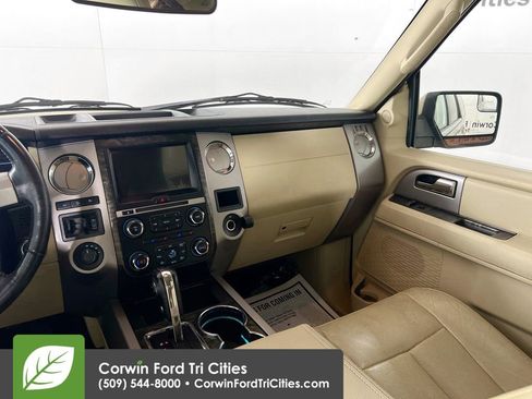 Used 2017 Ford Expedition EL Limited AWD/4WD image 28