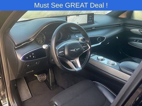 Used 2025 Genesis GV70 3.5T Sport image 18
