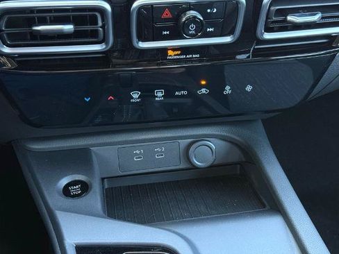 New 2026 Nissan Sentra SV w/ Floor Mat Package FWD image 25