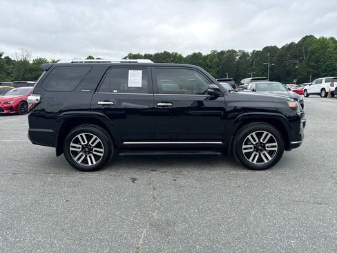Used 2024 Toyota 4Runner Limited AWD/4WD image 6