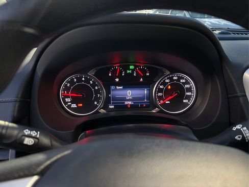 Used 2023 GMC Terrain SLE image 20