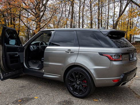 Used 2019 Land Rover Range Rover Sport Supercharged image 7