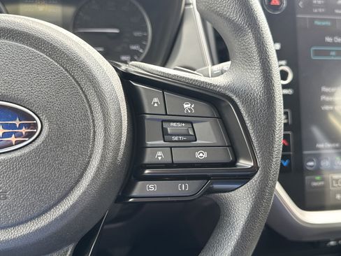 Certified 2025 Subaru Crosstrek 2.0i Premium image 15