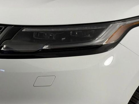 New 2026 Land Rover Range Rover Velar Dynamic SE AWD/4WD image 12