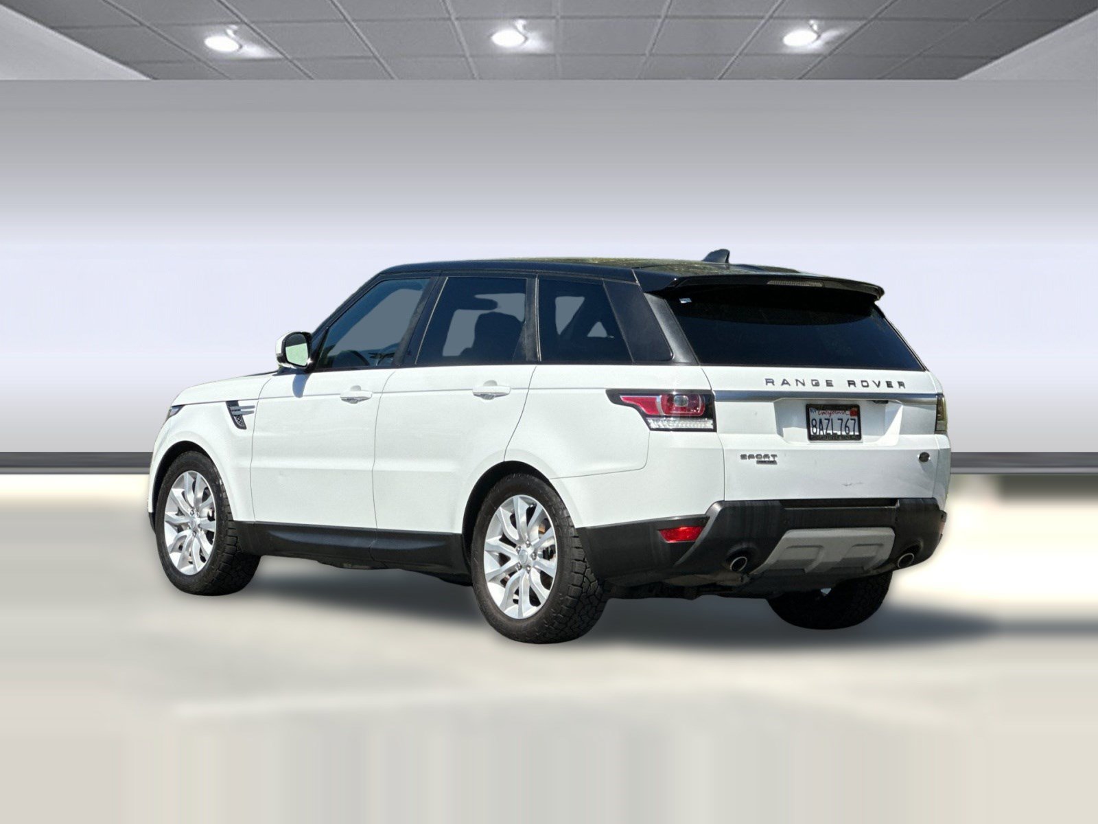 Used 2017 Land Rover Range Rover Sport HSE AWD/4WD image 3